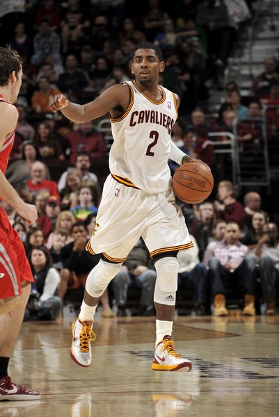 官方：阿塞拜疆主裁阿加耶夫执法阿森纳客战布拉格斯拉维亚（官方确认：阿塞拜疆裁判阿加耶夫将吹罚阿森纳客场对阵布拉格斯拉维亚）