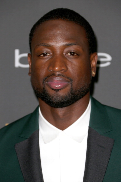 李霄鹏：海牛队11月8日重新集结，计划去上海踢一场热身赛（李霄鹏称海牛队将于11月8日集结，计划赴上海进行热身赛）