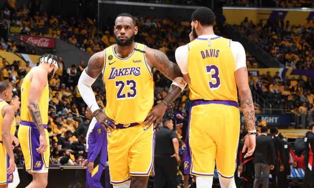 CIES列2021年来转会盈利榜：法鹰2.86亿欧居首，布莱顿第二（CIES发布自2021年以来转会盈利榜：法鹰以2.86亿欧领跑，布莱顿第二）