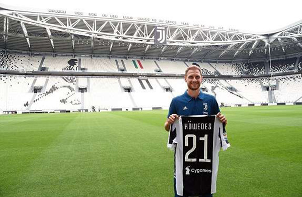 经历车祸事件后首次出场，何塞普：对未来挑战有更清晰的认识（车祸后首次亮相，何塞普：对未来挑战更加明确）