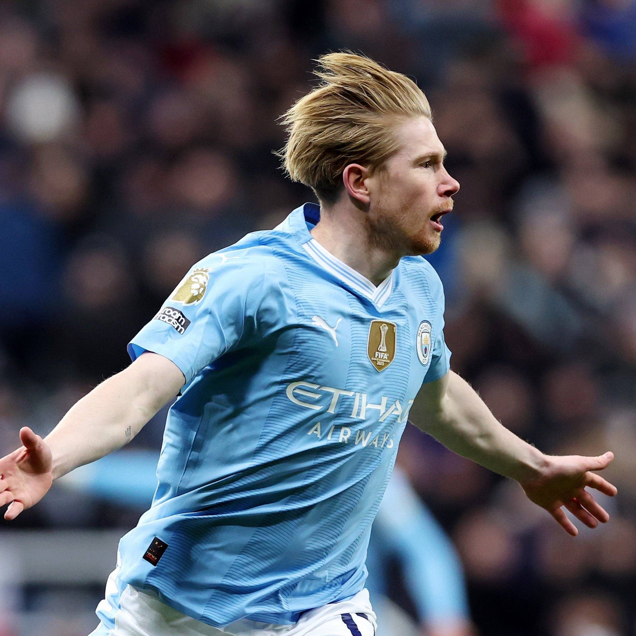 莱万传记作者：拉波尔塔承认，哈维的离开实际上拯救了莱万（传记作者：拉波尔塔坦言哈维离任实则拯救了莱万）